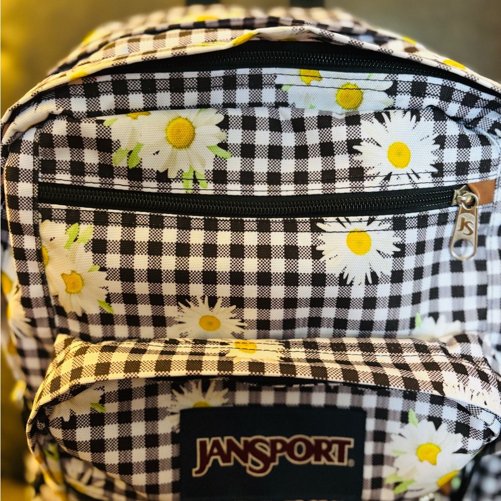 Jansport 17.5 Backpack “Daisy Mae” - Picture 9 of 13